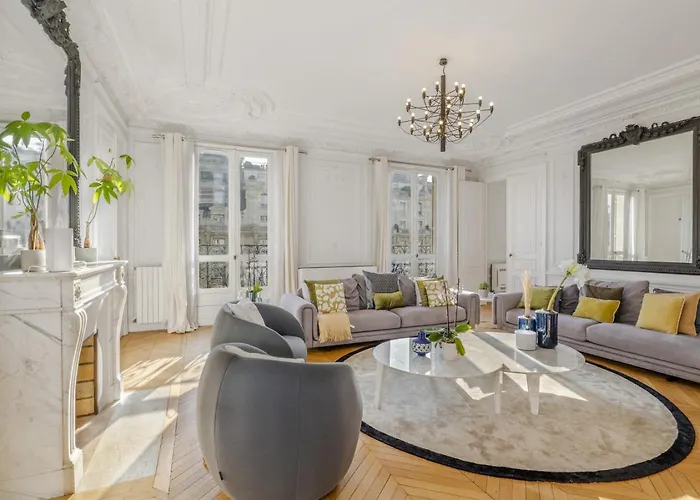 The Parisian Beauty - Ultra Luxury